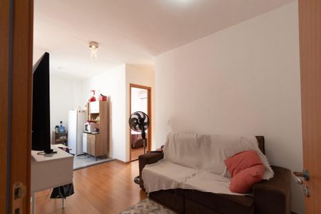 Sala  de apartamento para alugar com 2 quartos, 42m² em Caguaçu, Sorocaba