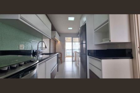 Apartamento à venda com 170m², 3 quartos e 3 vagas