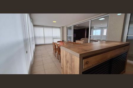 Apartamento à venda com 170m², 3 quartos e 3 vagas