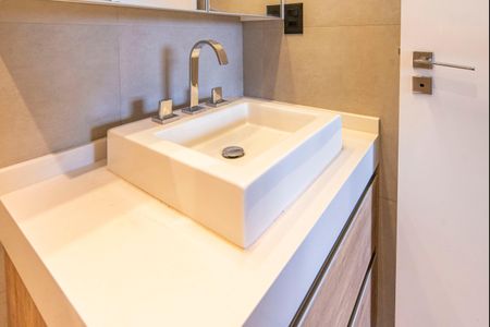 Apartamento para alugar com 62m², 2 quartos e 1 vagaBanheiro da Suíte