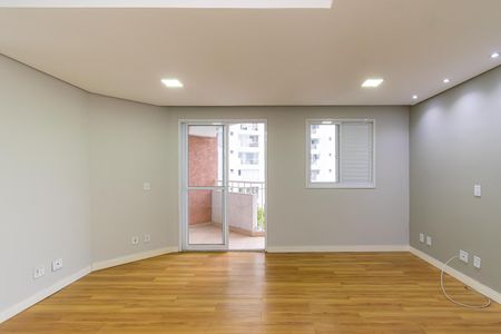 Apartamento à venda com 65m², 2 quartos e 1 vaga Apartamento à venda com 65m², 2 quartos e 1 vagaSala