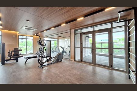 Apartamento à venda com 98m², 3 quartos e 1 vaga Apartamento à venda com 98m², 3 quartos e 1 vagaAcademia