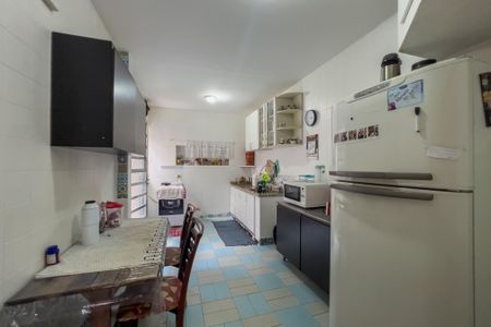 Casa para alugar com 195m², 3 quartos e 2 vagas Casa para alugar com 195m², 3 quartos e 2 vagasCozinha