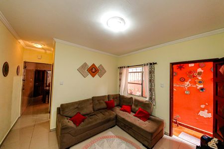 Casa à venda com 2 quartos, 99m² em Jardim Iva, São Paulo