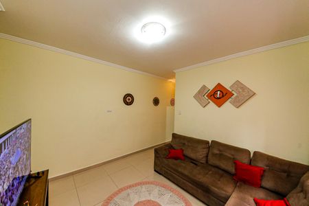 Casa à venda com 2 quartos, 99m² em Jardim Iva, São Paulo