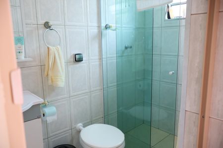 Casa à venda com 156m², 3 quartos e 3 vagasBanheiro