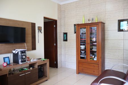 Sala 2 de casa à venda com 3 quartos, 156m² em Jardim Iva, São Paulo