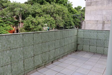 Casa à venda com 156m², 3 quartos e 3 vagasVaranda 2