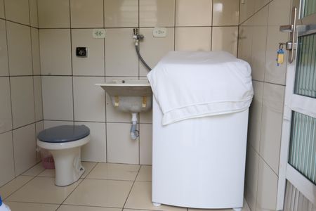 Casa à venda com 156m², 3 quartos e 3 vagasÁrea de Serviço 1