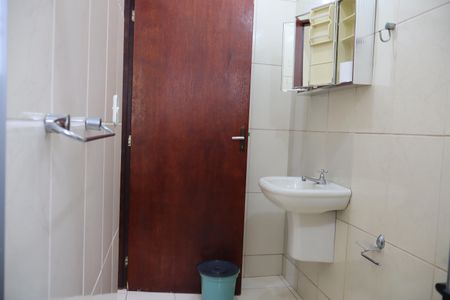 Casa à venda com 156m², 3 quartos e 3 vagasBanheiro Suite