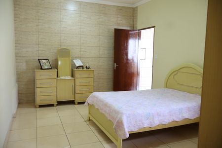 Casa à venda com 156m², 3 quartos e 3 vagasQuarto 1