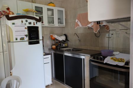 Casa à venda com 156m², 3 quartos e 3 vagasCozinha 2