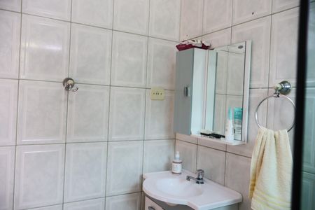 Casa à venda com 156m², 3 quartos e 3 vagasBanheiro