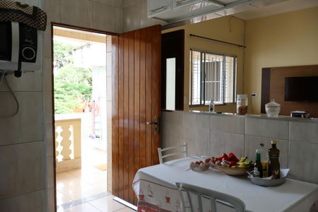 Casa à venda com 156m², 3 quartos e 3 vagasCozinha 2
