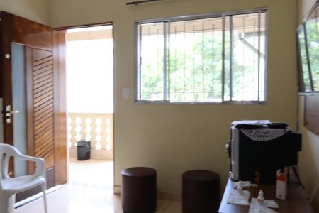 Casa à venda com 156m², 3 quartos e 3 vagasSala 2