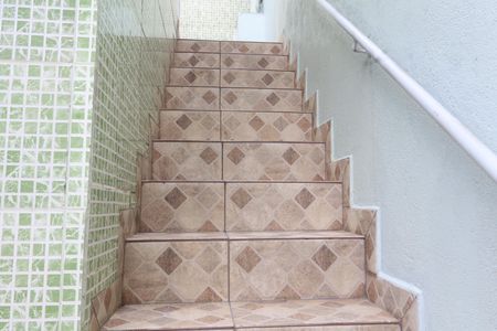 Casa à venda com 156m², 3 quartos e 3 vagasEntrada - Escada