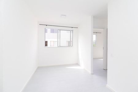 Sala de apartamento para alugar com 2 quartos, 42m² em Fazenda Caguaçu, São Paulo