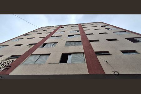 Apartamento à venda com 46m², 1 quarto e sem vaga Apartamento à venda com 46m², 1 quarto e sem vagaFachada