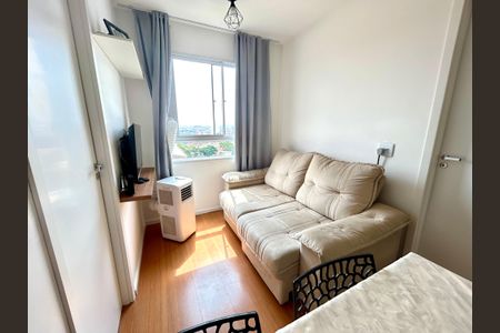 Sala de apartamento à venda com 2 quartos, 36m² em Vila das Bandeiras, Guarulhos