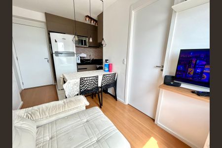 Sala de apartamento à venda com 2 quartos, 36m² em Vila das Bandeiras, Guarulhos