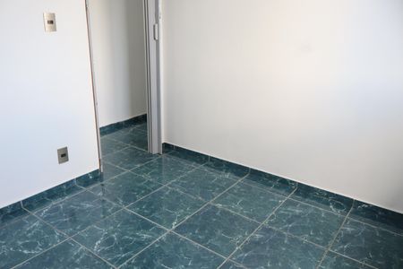 Quarto 2 de apartamento para alugar com 2 quartos, 180m² em Vila Sao Domingos, São Paulo