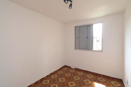 Quarto 1 de apartamento para alugar com 2 quartos, 50m² em Vila Albertina, São Paulo