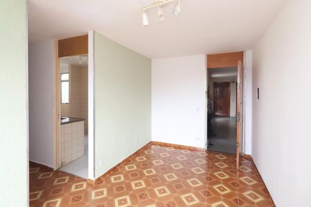 Sala  de apartamento para alugar com 2 quartos, 50m² em Vila Albertina, São Paulo