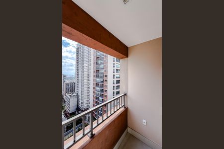 Varanda de kitnet/studio para alugar com 1 quarto, 34m² em Vila Mariana, São Paulo