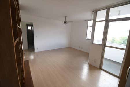 Sala de apartamento à venda com 1 quarto, 60m² em Bosque, Campinas