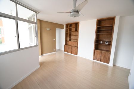 Sala de apartamento à venda com 1 quarto, 60m² em Bosque, Campinas