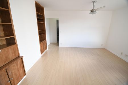 Sala de apartamento à venda com 1 quarto, 60m² em Bosque, Campinas