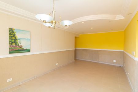 Apartamento para alugar com 72m², 2 quartos e 2 vagasSala