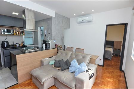 Sala de apartamento à venda com 2 quartos, 40m² em Tijuca, Rio de Janeiro