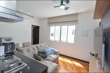 Sala de apartamento à venda com 2 quartos, 40m² em Tijuca, Rio de Janeiro