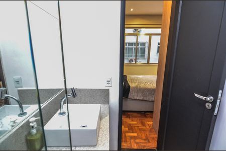 Apartamento à venda com 40m², 2 quartos e sem vagaBanheiro da Suíte