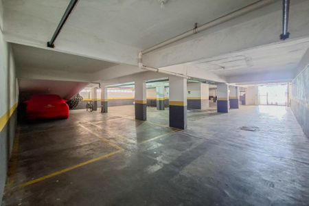 Apartamento para alugar com 37m², 1 quarto e 1 vaga Apartamento para alugar com 37m², 1 quarto e 1 vagaGaragem