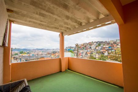 Varanda do quarto/Área de serviço de casa para alugar com 2 quartos, 100m² em Vila Suíça, Santo André
