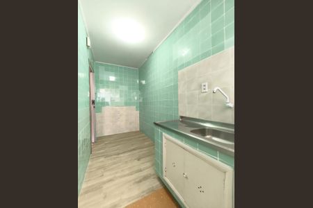 Cozinha  de apartamento para alugar com 2 quartos, 74m² em São Sebastião, Porto Alegre