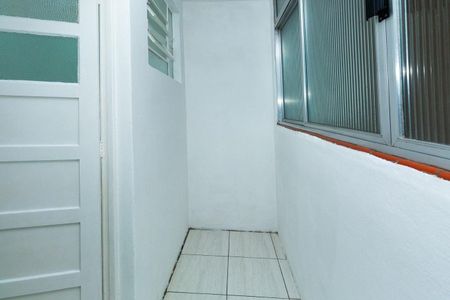 Apartamento para alugar com 51m², 2 quartos e sem vaga Apartamento para alugar com 51m², 2 quartos e sem vagaárea de Serviço