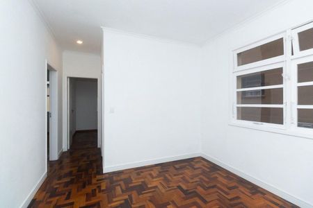Sala  de apartamento para alugar com 2 quartos, 51m² em Mont’Serrat, Porto Alegre