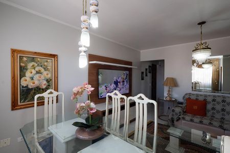 Apartamento para alugar com 82m², 2 quartos e 1 vaga Apartamento para alugar com 82m², 2 quartos e 1 vagaSala