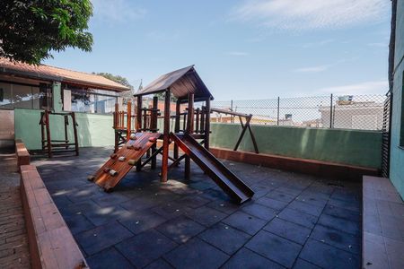 Apartamento para alugar com 82m², 2 quartos e 1 vaga Apartamento para alugar com 82m², 2 quartos e 1 vagaÁrea comum - Playground