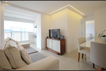 Sala de apartamento à venda com 2 quartos, 67m² em Vila Andrade, São Paulo