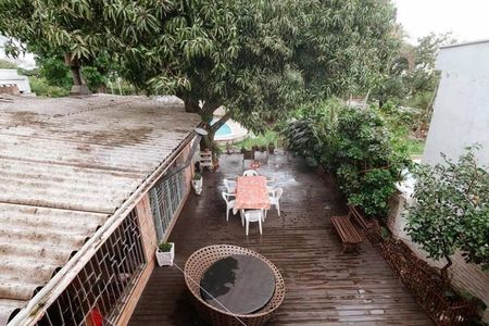 Casa para alugar com 580m², 4 quartos e 6 vagasÁrea Externa 