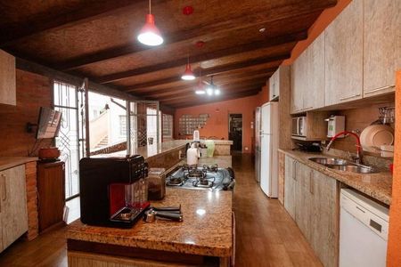 Cozinha  de casa para alugar com 4 quartos, 580m² em Menino Deus, Porto Alegre