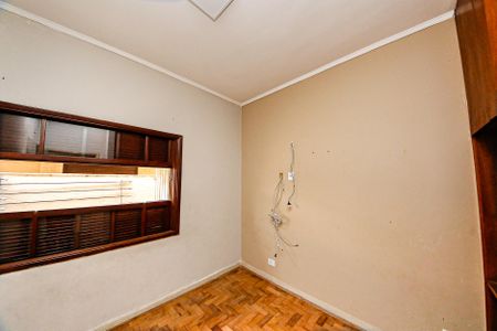 Casa para alugar com 5 quartos, 179m² em Jardim Avelino, São Paulo