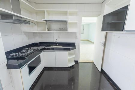 Apartamento para alugar com 90m², 3 quartos e 3 vagascozinha