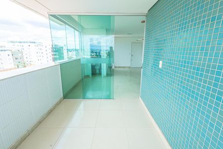 Apartamento para alugar com 90m², 3 quartos e 3 vagasvaranda
