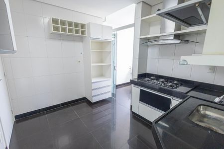 Apartamento para alugar com 90m², 3 quartos e 3 vagascozinha