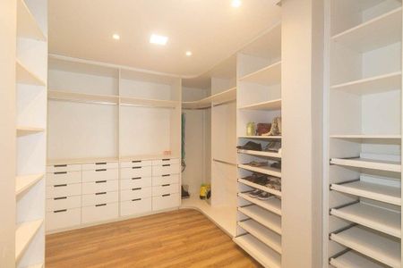 Casa à venda com 408m², 3 quartos e sem vagaQuarto 2